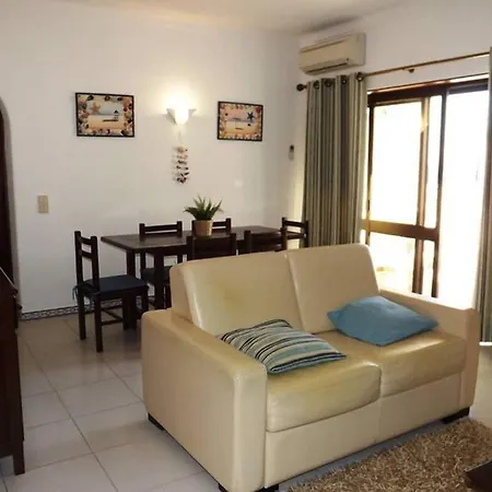 Apartament T2 Perto Da Da Oura Albufeira